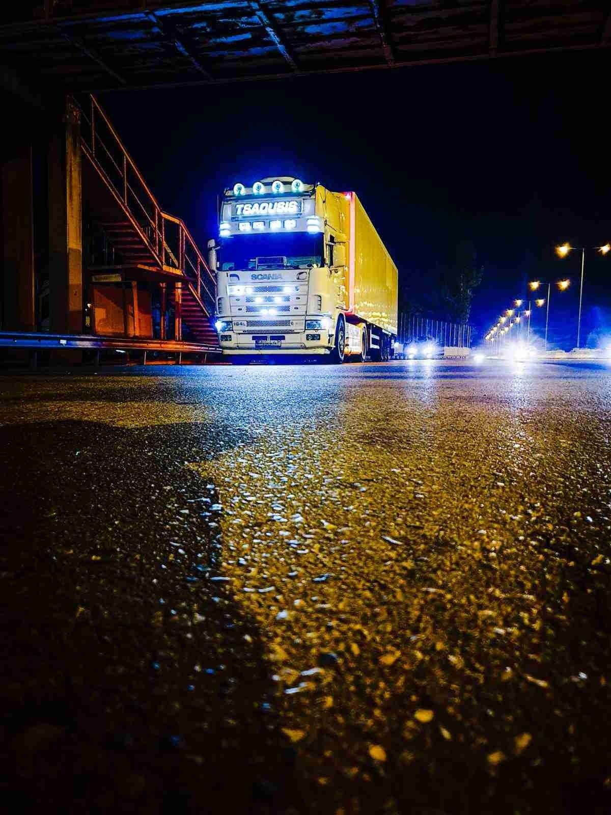 tsaousis-truck-43-min